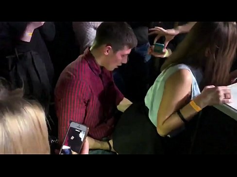 ❤️ Verus sexus in nightclub Russian. XVIII annos Russian puella in ano ac debent futui in nightclub ️  at la.banglablog.top